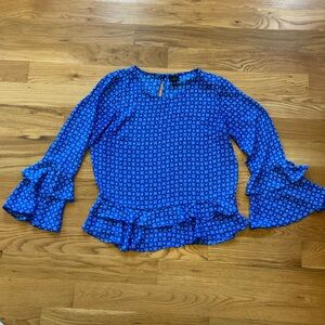 Cute Worthington Ruffle Sleeve Top